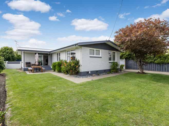 7 Karina Crescent, Redwoodtown