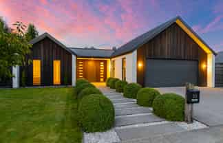 33 Blackmore Place, Springlands