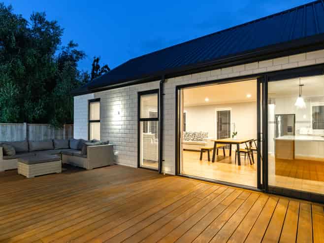 33 Blackmore Place, Springlands