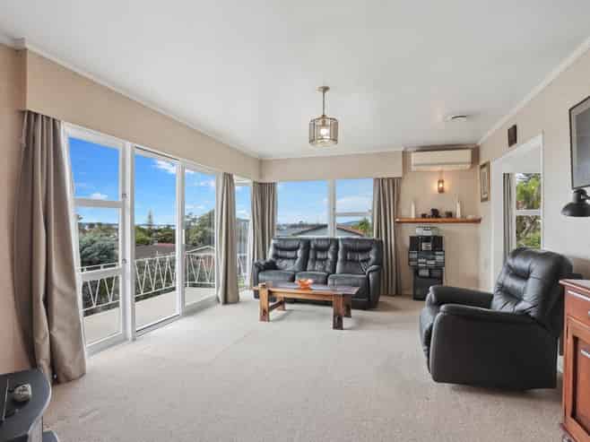 18 Manhattan Heights, Glendene