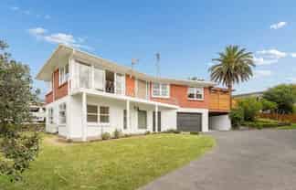 18 Manhattan Heights, Glendene