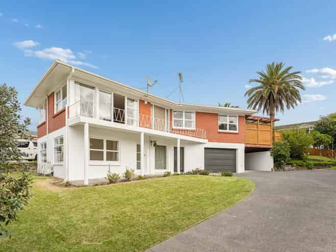 18 Manhattan Heights, Glendene