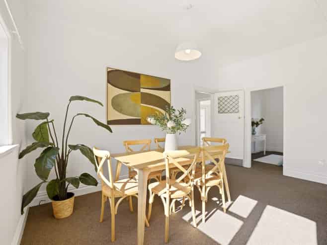 4 Queen Street, Doyleston