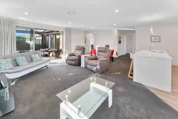 17 Youngberry Drive, Richmond