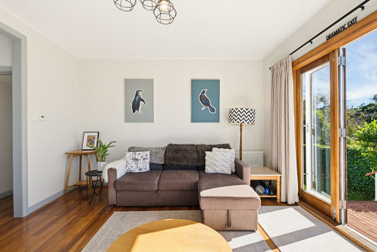 TO WADESTOWN, WITH LOVE - Ansicht 5