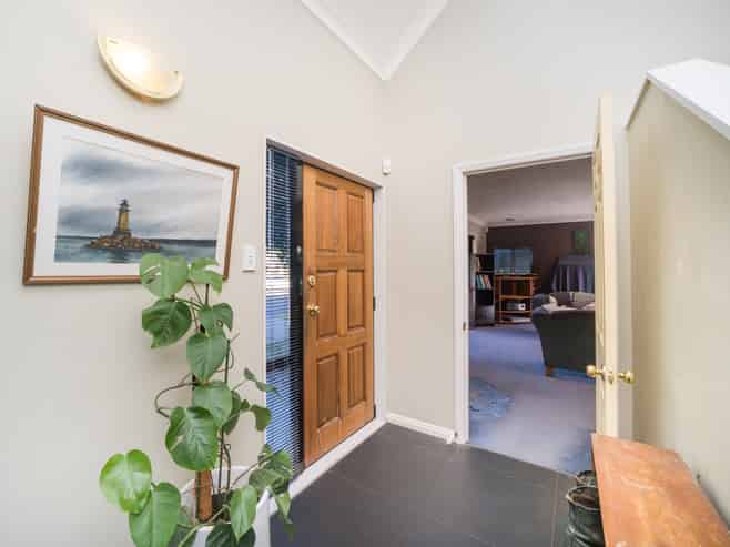 15 Rothesay Place, Highbury