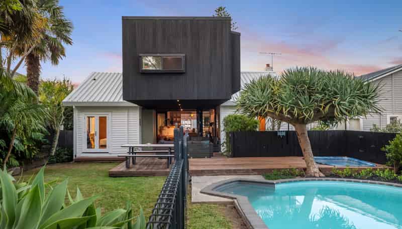 72 West End Road, Westmere