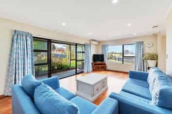 2 Tirohunga drive, Henderson