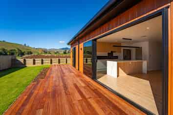 3 Louden Place, Wakefield