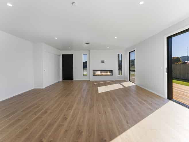 3 Louden Place, Wakefield