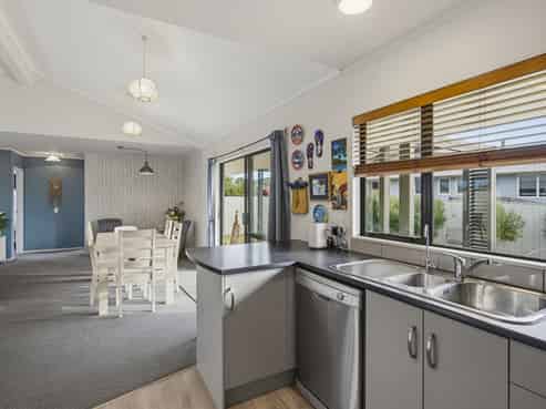 29 Matakane Street, Waitarere Beach
