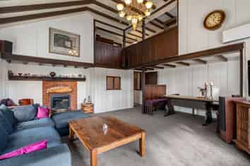 23 St Michaels Crescent, Kelburn