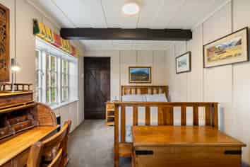 23 St Michaels Crescent, Kelburn
