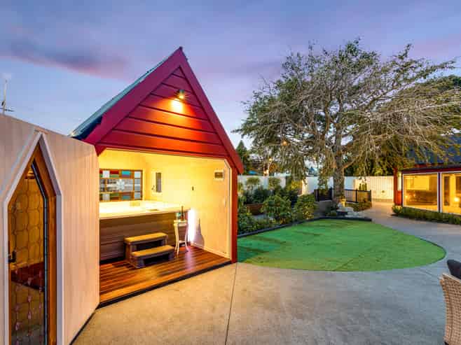 64 Kings Crescent, Hutt Central