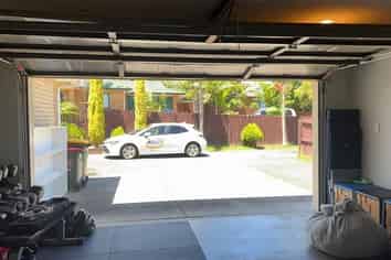 14 Hawkley Close, Flat Bush