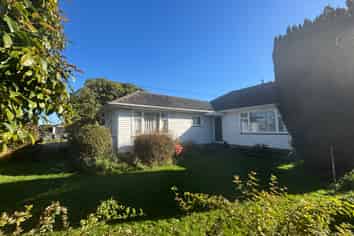 152 Springs Road, Hornby