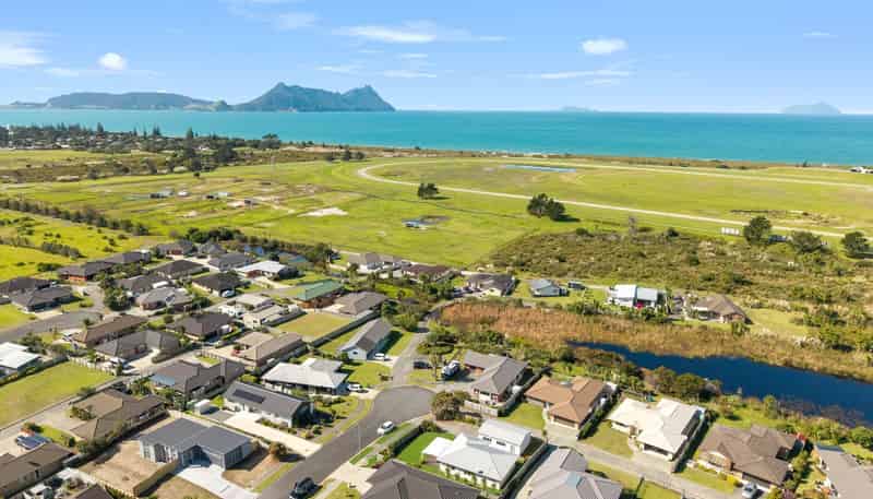 12 Dune Lake Road, Ruakaka