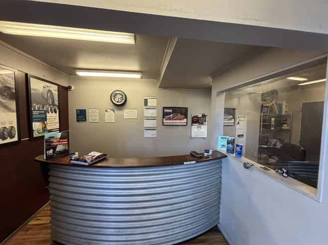 Thorndon Quay warehouse with profile