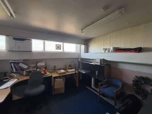 Thorndon Quay warehouse with profile
