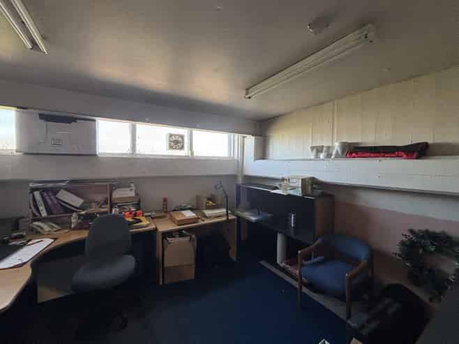 Thorndon Quay warehouse with profile