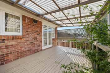 84 Barrys Road, Glendene