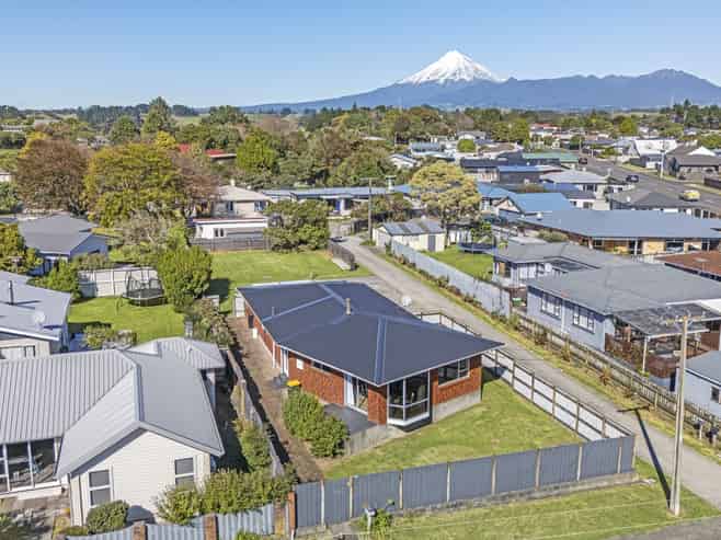 12 Saxton Road, Upper Vogeltown