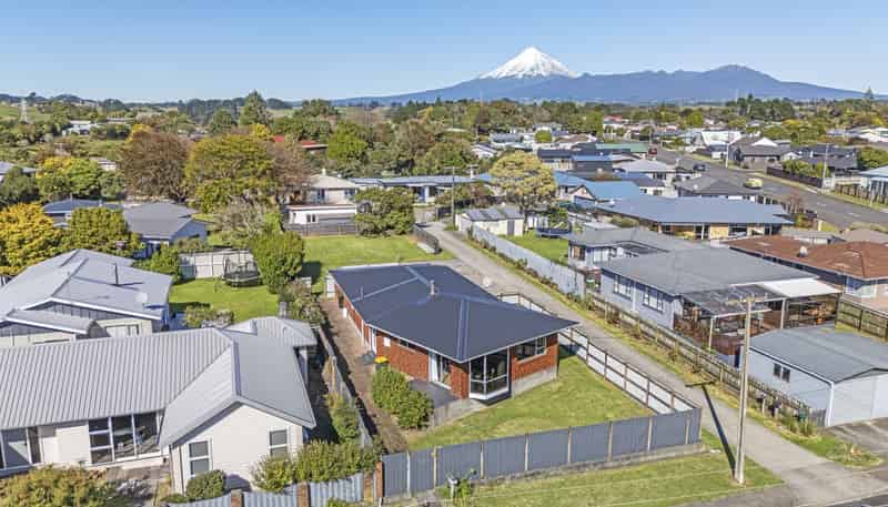 12 Saxton Road, Upper Vogeltown