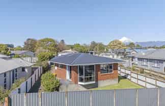 12 Saxton Road, Upper Vogeltown