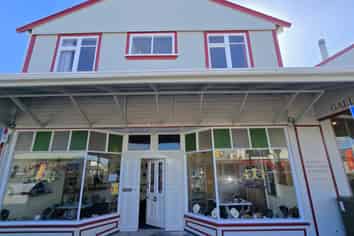 Investment opposite the beach