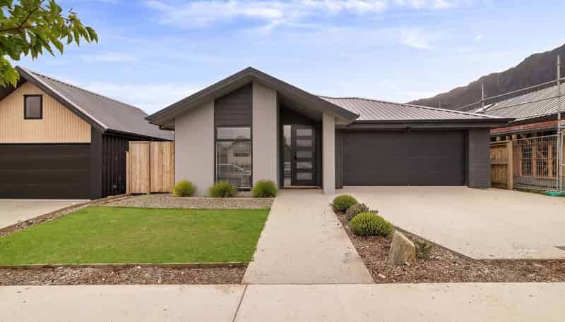 17 Cheviot Street, Jacks Point