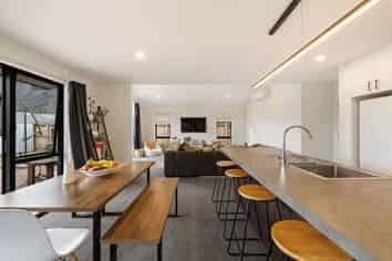 17 Cheviot Street, Jacks Point