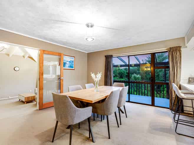 99 Discovery Drive, Whitby