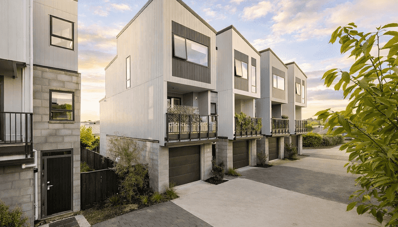 11 Houkura Way, Mount Albert