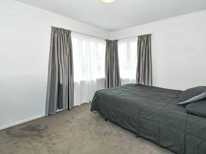 94 Hills Road, Otara