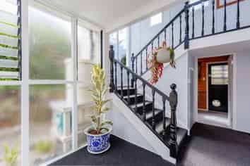 2 Lilac Grove, Hillsborough