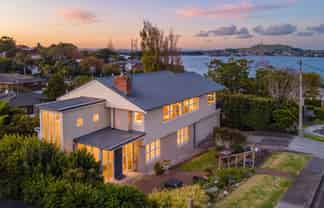 2 Lilac Grove, Hillsborough