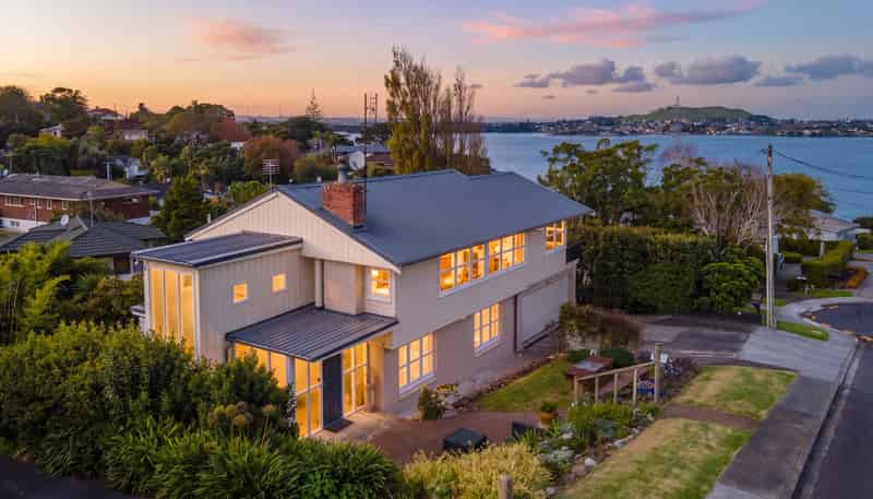 2 Lilac Grove, Hillsborough