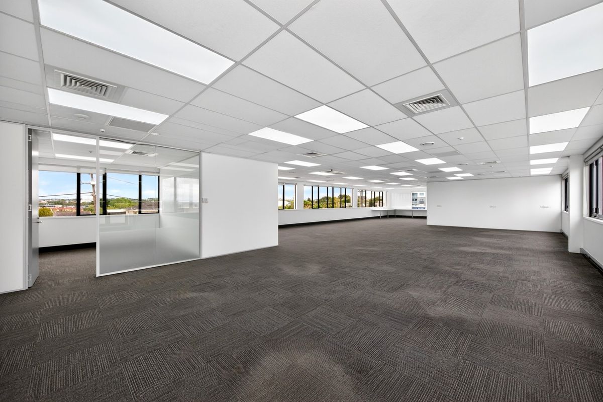 Corner profile Takapuna office with expansive deck - Ansicht 4
