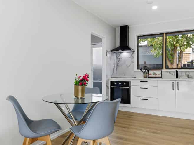 2/7 Elizabeth Avenue, Papatoetoe