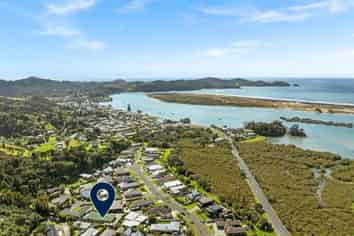 7 Manawa Drive, RD 3, Ngunguru