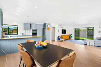 7 Manawa Drive, RD 3, Ngunguru