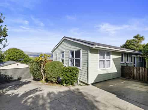 12A Whenua View, Titahi Bay