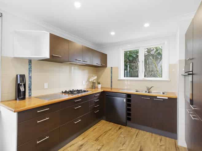 12A Whenua View, Titahi Bay