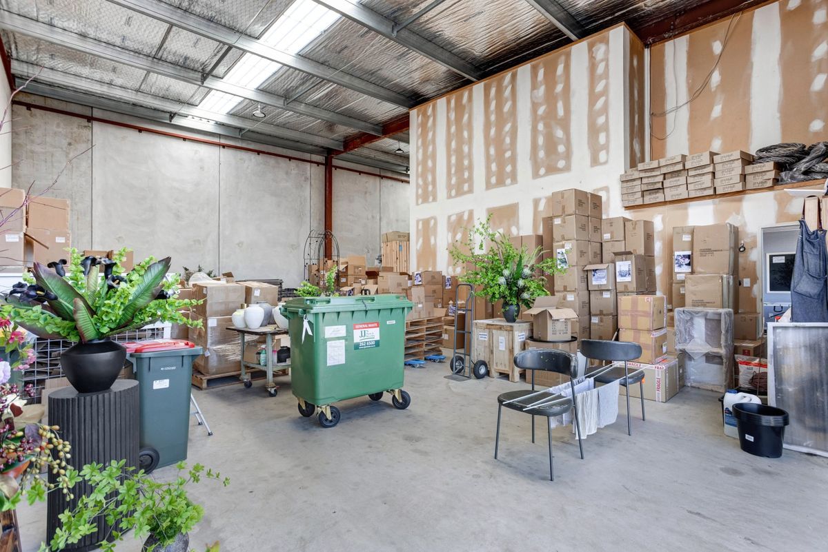 Quality office/warehouse unit - Ansicht 2
