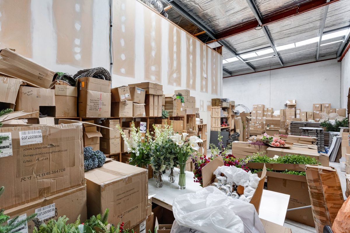 Quality office/warehouse unit - Mehr