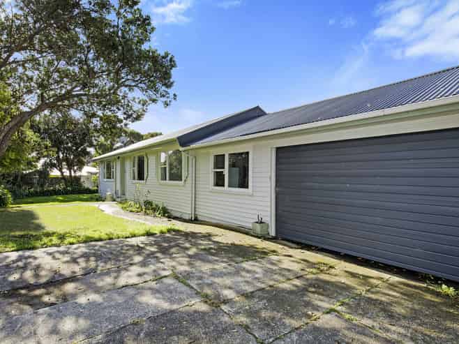 5A Whitehouse Road, Titahi Bay