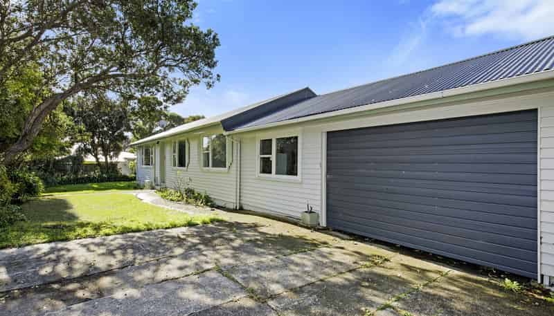5A Whitehouse Road, Titahi Bay