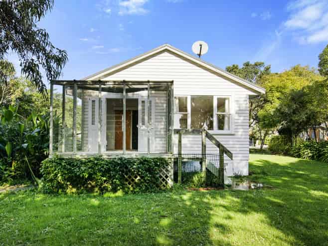 5A Whitehouse Road, Titahi Bay