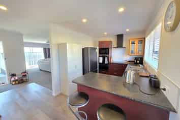 45 Clifton Drive, Waitara