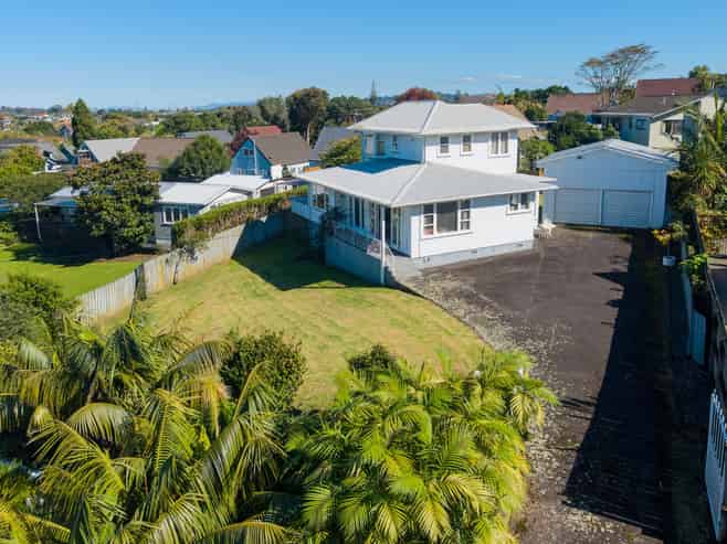 26A Mountain Road, Mount Wellington